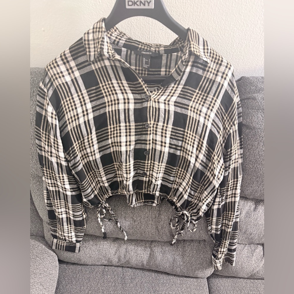 Forever 21 Black and Cream Plaid Cropped Button-Down with Drawstring